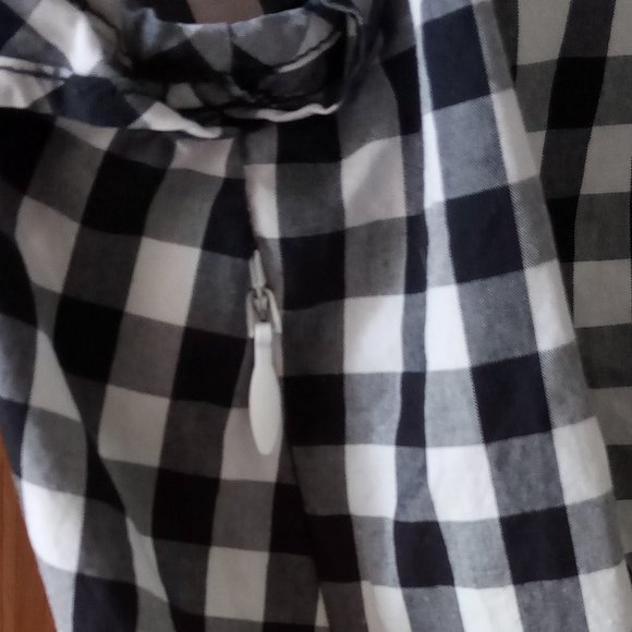 J Crew Black and White  Size 4T - Picture 3 of 4